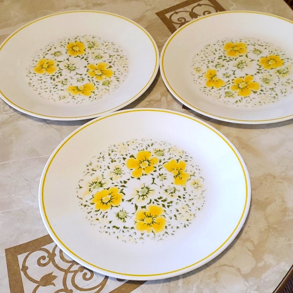 Corelle April Plates